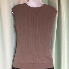 791.UNIQLOUVカットスーピマコットンフレンチスリーブセーター☆の画像