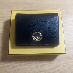 FENDI　未使用2つ折り財布