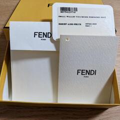 FENDI　未使用2つ折り財布の画像