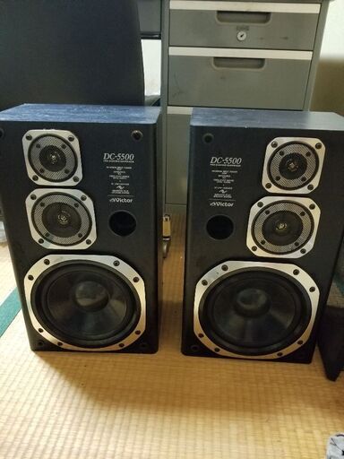 人気商品。値下げ。稀少。レトロ。掘り出し物。早い者勝ち。Victordc-5500スピーカー。カバーあります。稼働品。サービス品。