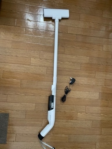 充電式スティック掃除機　今月中お取引の方2200円