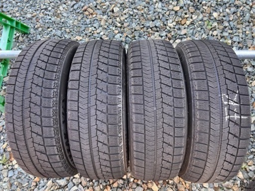 195/65R15 ブリヂストンVRX スタッドレス ヴォクシー セレナ プリウス