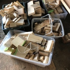 無料　端材　木材　ツーバイフォー