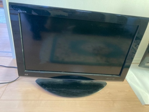 REGZA液晶テレビ 32インチ　2010年式