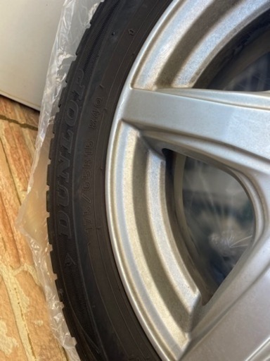 スタッドレスタイヤ175/65R15