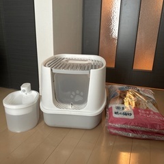 猫トイレ+猫砂2袋 +ペット自動給水機