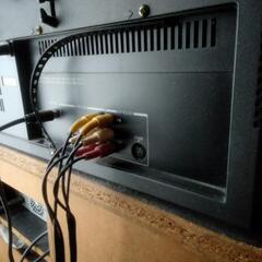 ブラウン管テレビ シルバー 2リモコン付き SHARP ブラウン管テレビ Videoプレーヤー付き｜Yahoo!フリマ（旧