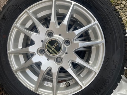 軽四　軽自動車用ホイール付きスタッドレスタイヤ