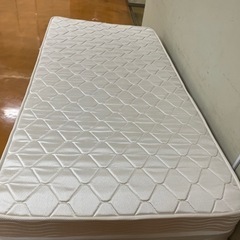 シングルサイズのマットレス