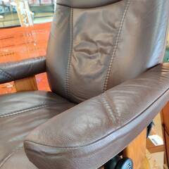 【愛品倶楽部柏店】EKORNES (エコーネス) コンサル ストレスレスチェア＆オットマンSET 【Mサイズ】座面「ブラウン」脚部「オーク」の画像