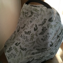 キャリータイプのチャイルドシート ベース付きの画像