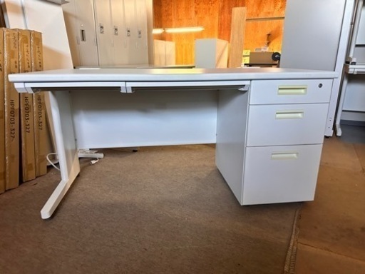 片袖机　幅1400 奥700 高さ700mm