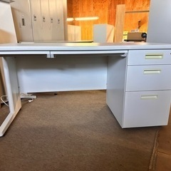 片袖机　幅1400 奥700 高さ700mm