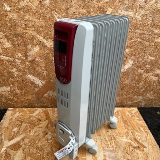 美品 デロンギ DeLonghi オイルヒーター KHD410812-RD