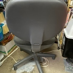 あげます　PLUS回転イス　取りに来ていただける方　中古の画像
