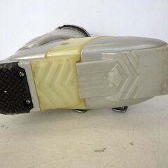 新札幌 スキー靴★GENFactory スキーブーツ 23.5cm /ソールサイズ 277mm/NO 2060の画像