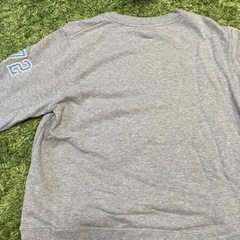 NIKE トレーナーの画像