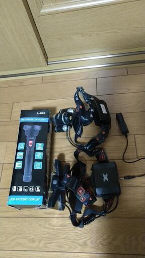ヘッドライト　懐中電灯　セット