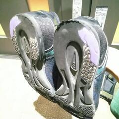 中古　２４センチ　運動靴　スニーカー　学校用　予備靴の画像