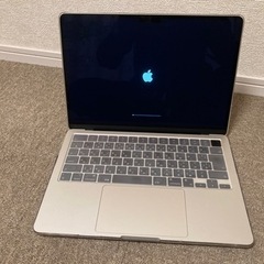 Apple アップル M2チップ搭載 13インチMacBook Air スターライト元値164,800円の画像
