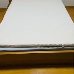 IKEAダブルベッド、マットレス、TRUE sleeper