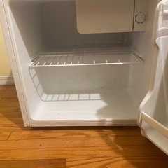 ヤマダ電機 45リットル冷蔵庫　2017年製の画像