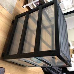 キャスター付き　収納ボックスの画像