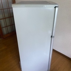 冷蔵庫の画像
