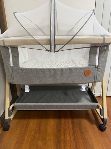 ベビーベッド グレー
