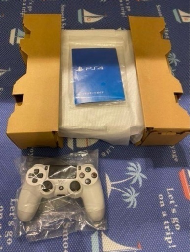 PlayStation®4 グレイシャー・ホワイト 500GB CUH-120…