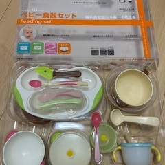 Richell TLIシリーズベビー食器セットとリッチェルの麺カッター
