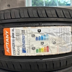 215/35R18 新品４本セット