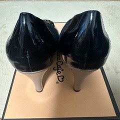 パンプス　23.5cmの画像