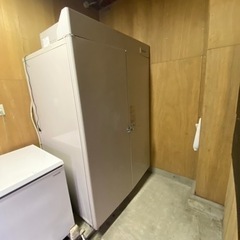 ジャンク品　玄米冷蔵庫　物置としても