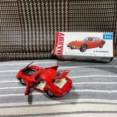 トミカ　ダンディ　トヨタ2000GTの画像