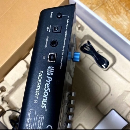 PRESONUS FaderPort 8 フィジカルコントローラー