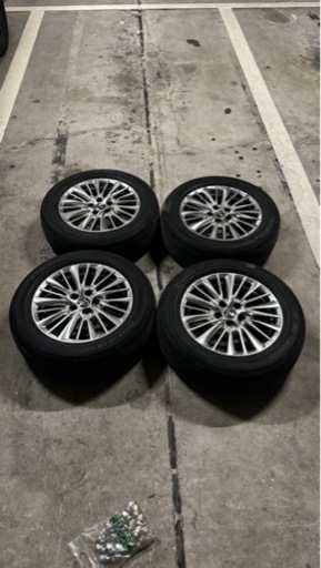 アルファード ヴェルファイア　ハイブリッド　30 後期 純正 美品　　ヨコハマ ブルーアース 225/60R17 　4本セットになります。