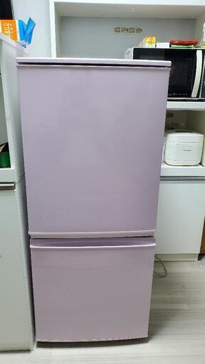 美品。【取引中】SHARP2ドア綺麗なピンク