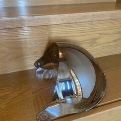 ヘルメットシールドの画像