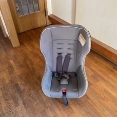 TAKATA  チャイルドシートの画像