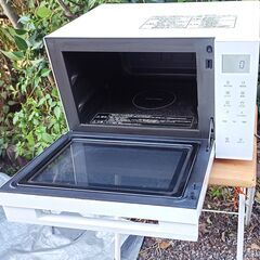 ★2021年製 Panasonic  オーブンレンジ NE-FS301-Wの画像