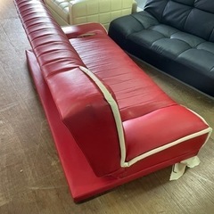訳あり中古品　アメリカンなソファーベッド　赤色　シングルの画像