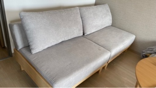 2〜3人掛けソファ(ベッド)、ベッドカバー付