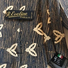 R.E veline ネクタイ　使用済みの画像