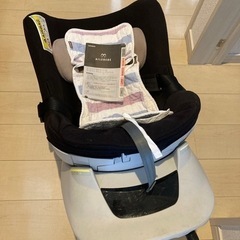 ⭐︎新生児から！360°回転可能！チャイルドシート　エールべべ3...