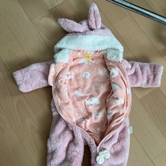 うさぎの着ぐるみの画像