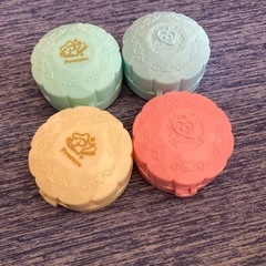 プリキュア　ガチャガチャ　ケース
