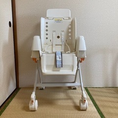 コンビ(Combi)ハイローチェア 手動タイプの画像