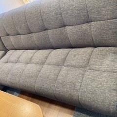 決まりました！　ダイニングソファ、テーブルセットの画像