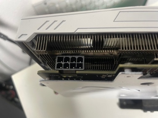 GTX1070 8G 10月までの出品です。